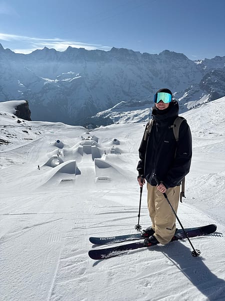 Bild 2 von 2 – Steilhang-Skifahren