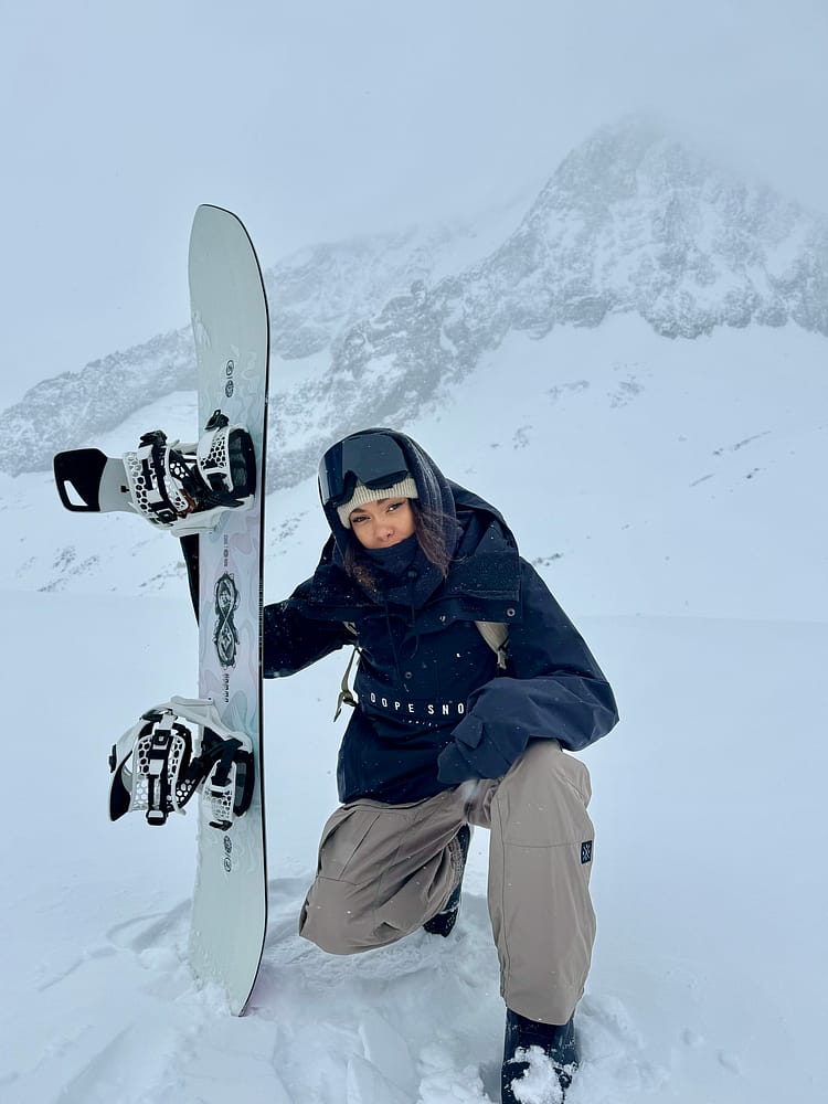Noemi Hartig, Dope Snow Snowboardåkare (Österrike)