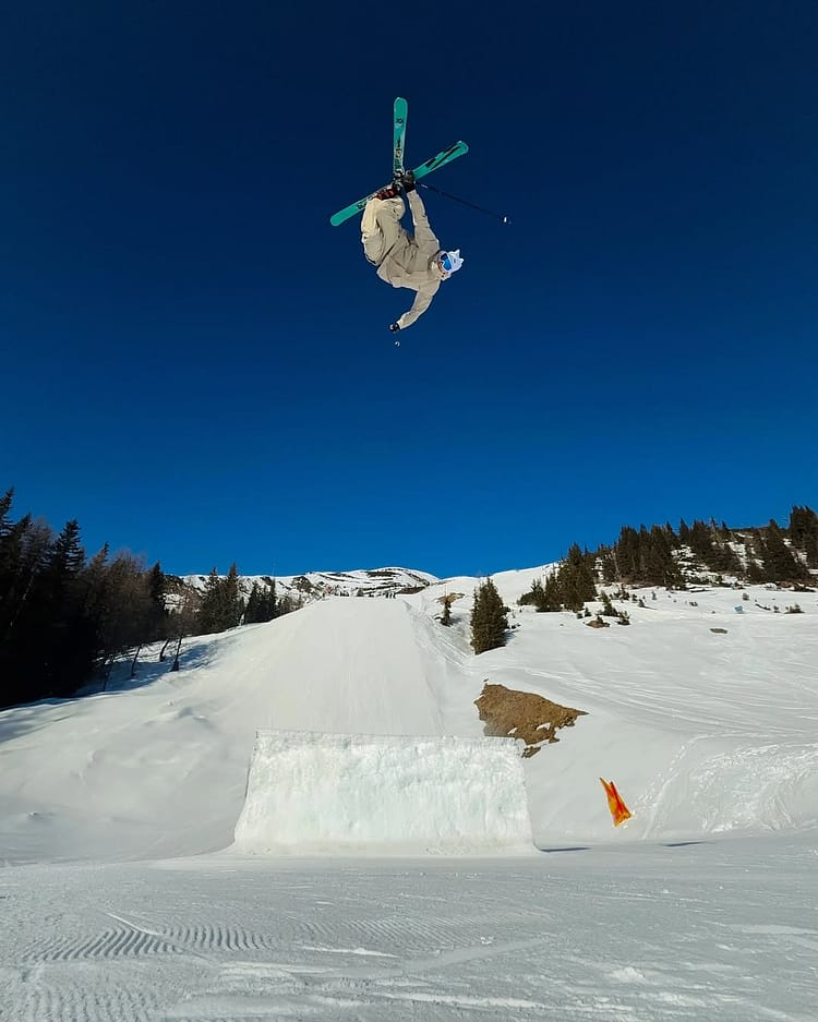 Sam Baumgartner, Dope Snow Skidåkare (Österrike)
