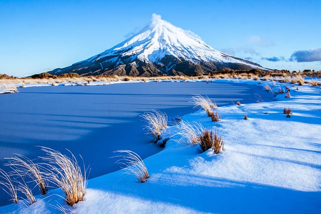 Mount Taranaki – Depositphoto Mount Taranaki