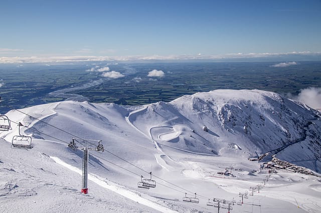 Mt Hutt – ©mthutt.co.nz Mt Hutt